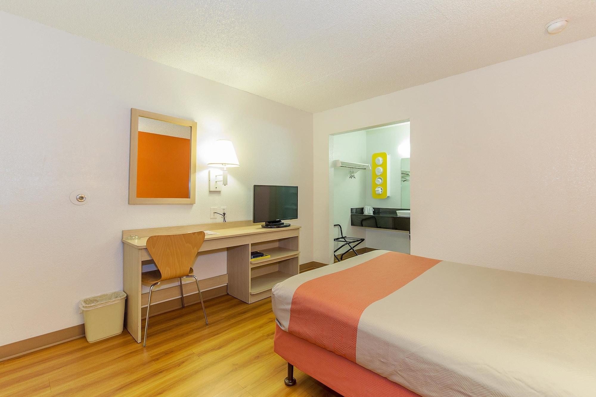 Motel 6 Hayward, Ca- Silicon Valley Gateway ภายนอก รูปภาพ