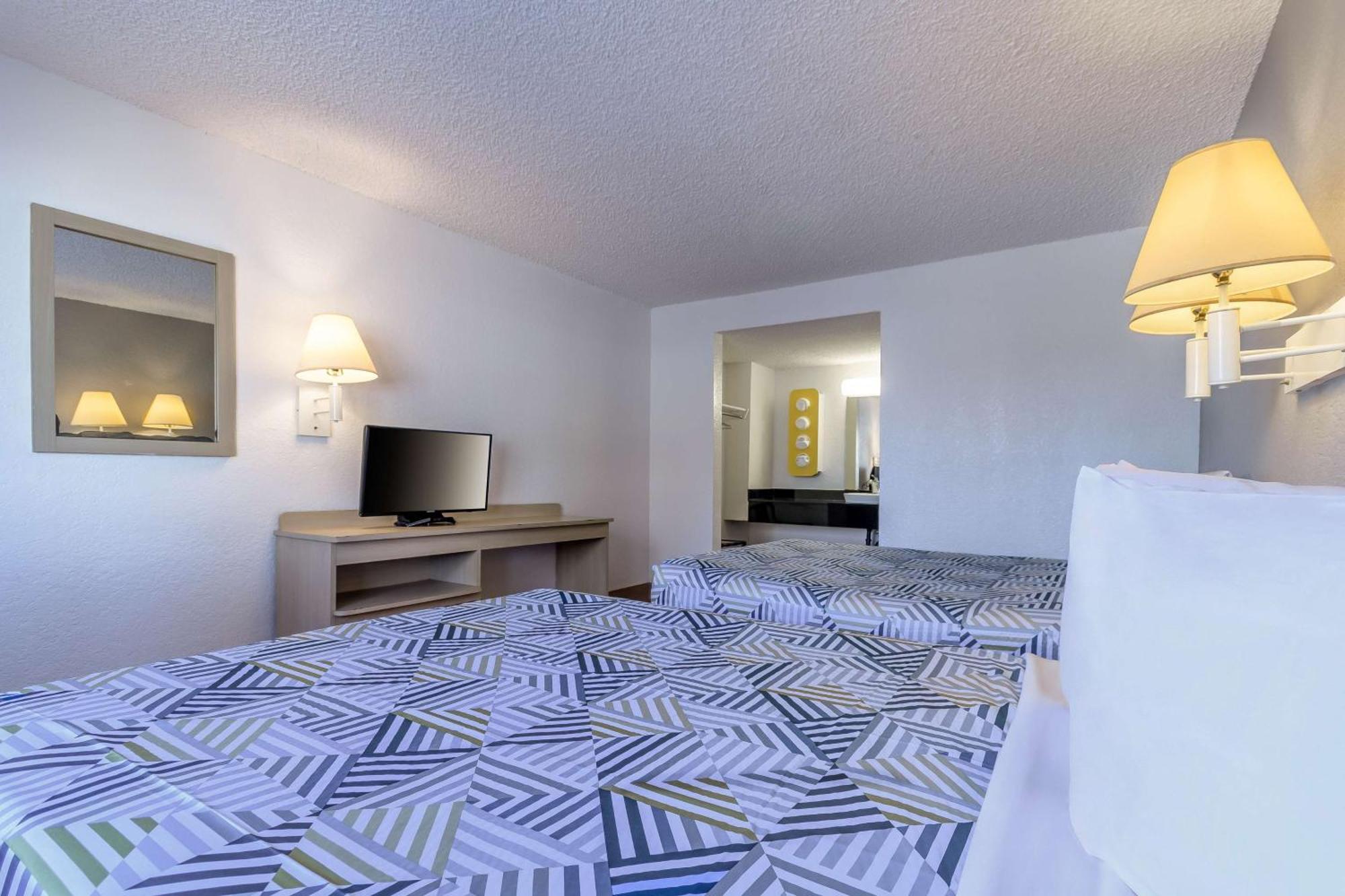 Motel 6 Hayward, Ca- Silicon Valley Gateway ภายนอก รูปภาพ
