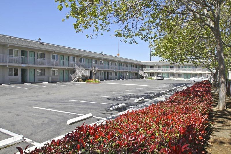 Motel 6 Hayward, Ca- Silicon Valley Gateway ภายนอก รูปภาพ