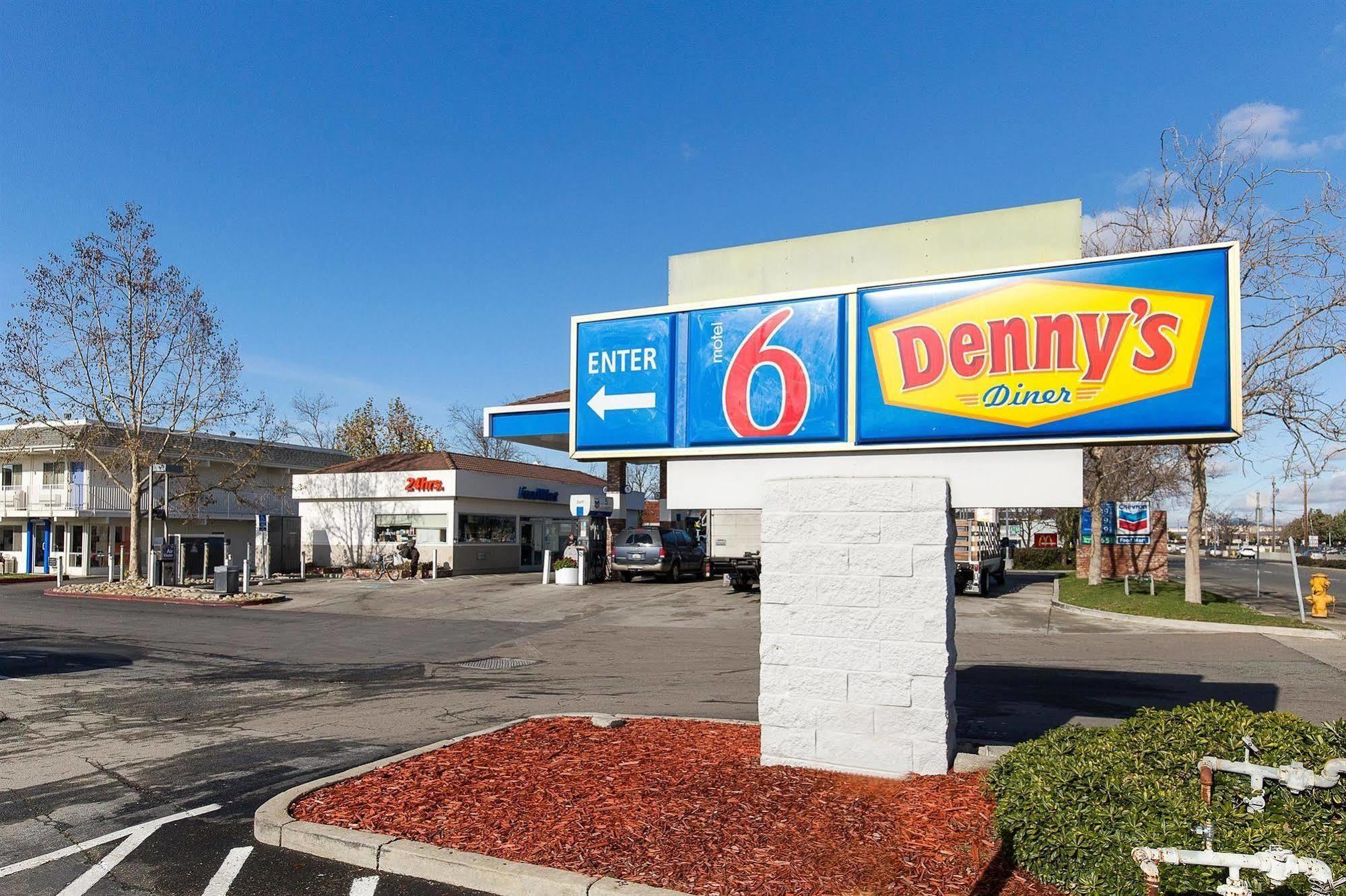 Motel 6 Hayward, Ca- Silicon Valley Gateway ภายนอก รูปภาพ